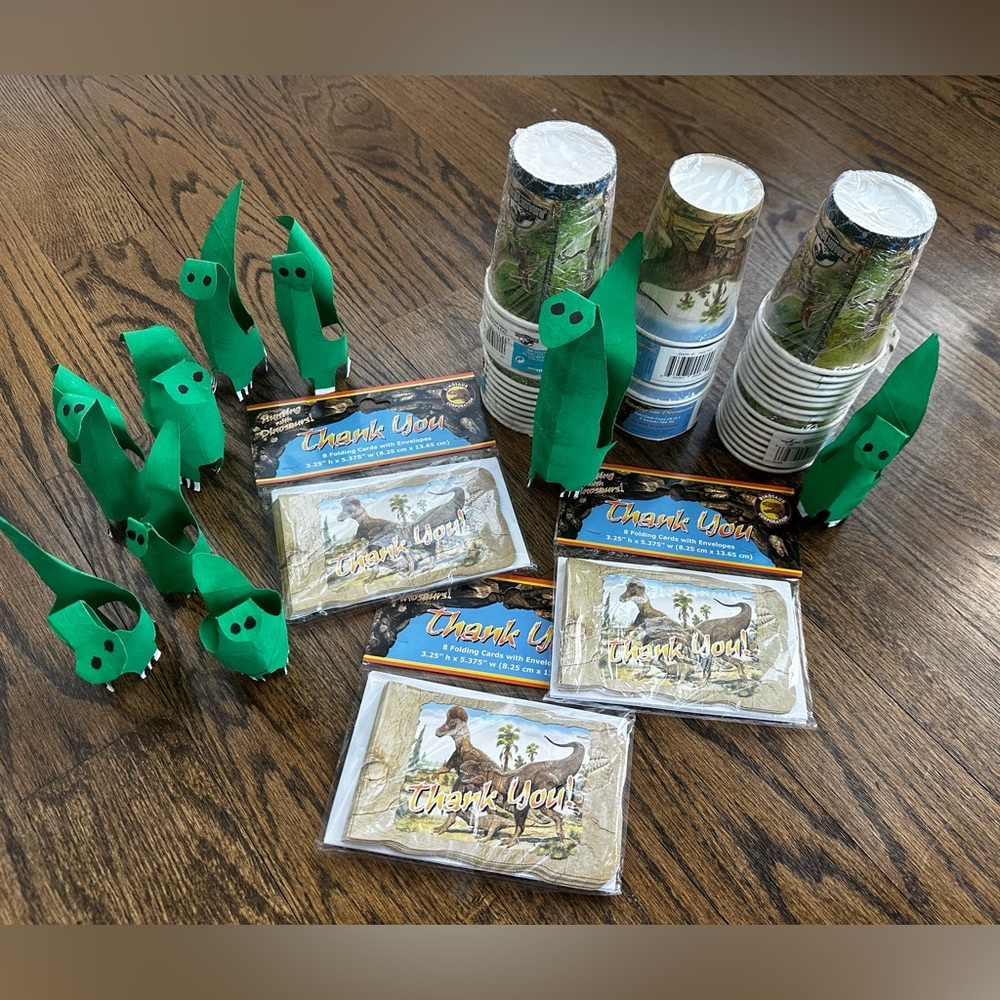 Dinosaur Party Supplies * New